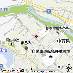 和歌山県田辺市中万呂30周辺の地図