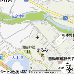 和歌山県田辺市中万呂2-17周辺の地図