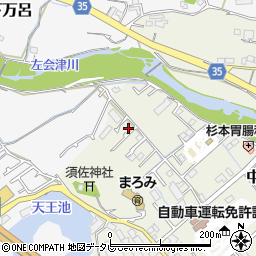 和歌山県田辺市中万呂2-8周辺の地図