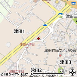 ファミリーマート小倉津田バイパス店周辺の地図