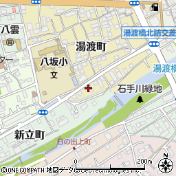 愛媛県松山市湯渡町2周辺の地図