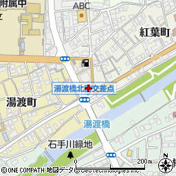 愛媛県松山市湯渡町11-17周辺の地図