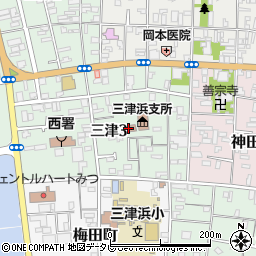 三津浜公民館周辺の地図