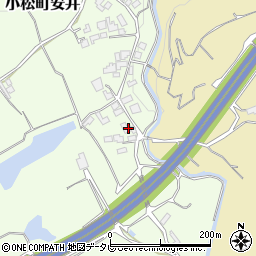 愛媛県西条市小松町安井48周辺の地図