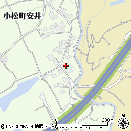愛媛県西条市小松町安井71周辺の地図
