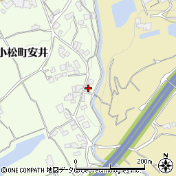 愛媛県西条市小松町安井甲-121周辺の地図