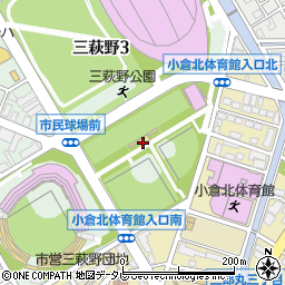 三荻野庭球場管理棟周辺の地図