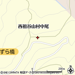徳島県三好市西祖谷山村中尾113周辺の地図