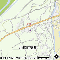 愛媛県西条市小松町安井247周辺の地図