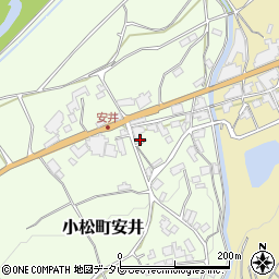 愛媛県西条市小松町安井197周辺の地図