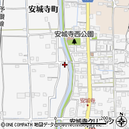 愛媛県松山市安城寺町898周辺の地図
