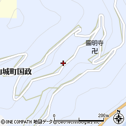 徳島県三好市山城町国政453周辺の地図