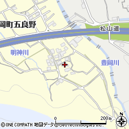 愛媛県四国中央市豊岡町五良野90周辺の地図