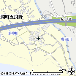 愛媛県四国中央市豊岡町五良野88周辺の地図