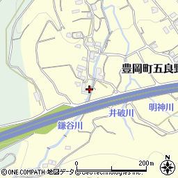 愛媛県四国中央市豊岡町五良野354周辺の地図