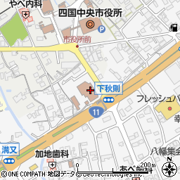 四国中央市消防本部周辺の地図