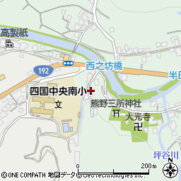 愛媛県四国中央市金田町半田丁周辺の地図