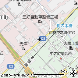 愛媛県四国中央市川之江町18周辺の地図