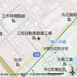 愛媛県四国中央市川之江町5周辺の地図