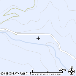 徳島県美馬市穴吹町口山支納376周辺の地図