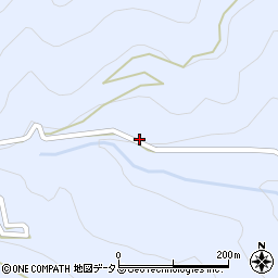 徳島県美馬市穴吹町口山支納223周辺の地図