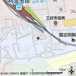 徳島県三好市池田町シンマチ1518周辺の地図