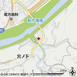 徳島県美馬市穴吹町穴吹市場102-7周辺の地図