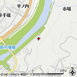 徳島県美馬市穴吹町穴吹市場29周辺の地図
