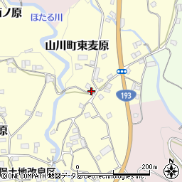 徳島県吉野川市山川町東麦原136周辺の地図