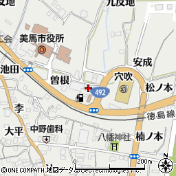 徳島県美馬市穴吹町穴吹曽根40周辺の地図
