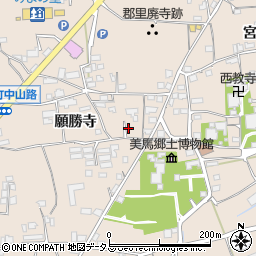 徳島県美馬市美馬町願勝寺周辺の地図