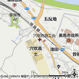 徳島県美馬市穴吹町穴吹岡周辺の地図