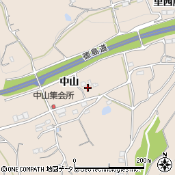 徳島県美馬市美馬町中山105-1周辺の地図