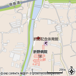 徳島県美馬市美馬町ナロヲ17周辺の地図