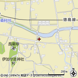 徳島県吉野川市川島町桑村1545-7周辺の地図