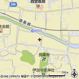 徳島県吉野川市川島町桑村1778周辺の地図
