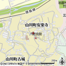徳島県吉野川市山川町安楽寺196周辺の地図