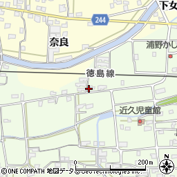 徳島県吉野川市川島町学近久100-2周辺の地図