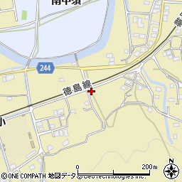 徳島県吉野川市川島町桑村955周辺の地図