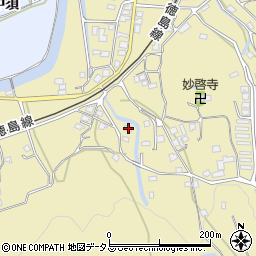 徳島県吉野川市川島町桑村911周辺の地図