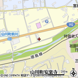 徳島県吉野川市山川町前川37周辺の地図