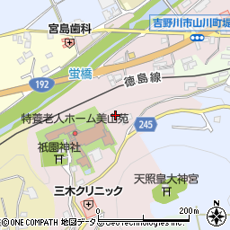 徳島県吉野川市山川町祇園73周辺の地図