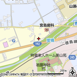 徳島県吉野川市山川町前川12周辺の地図