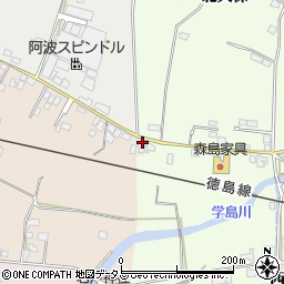 徳島県吉野川市川島町学西出目201周辺の地図
