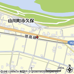 徳島県吉野川市山川町川田724周辺の地図