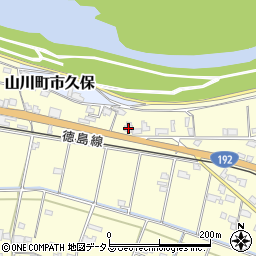 徳島県吉野川市山川町川田734周辺の地図
