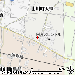 徳島県吉野川市山川町天神82周辺の地図