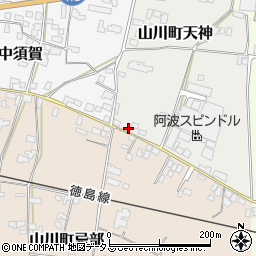 徳島県吉野川市山川町天神99周辺の地図