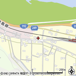 徳島県吉野川市山川町川田4-1周辺の地図