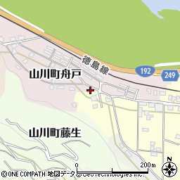 徳島県吉野川市山川町川田23周辺の地図